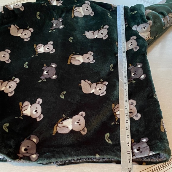 Sherpy Green Koala Hooded Blanket Coat Cozy cottage cabin comfy lounge wear - Picture 13 of 14